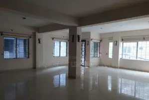 গুলশানে অফিসের জন্য আনফার্নিশড ফ্ল্যাট ভাড়া হবে