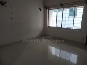 Unfurnished flat for Rent in office Gulshan