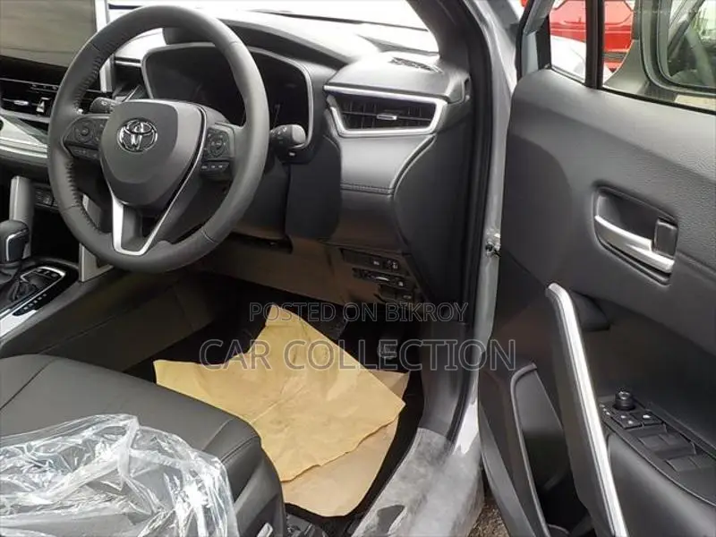 Toyota Corolla Cross Z PKG 2024
