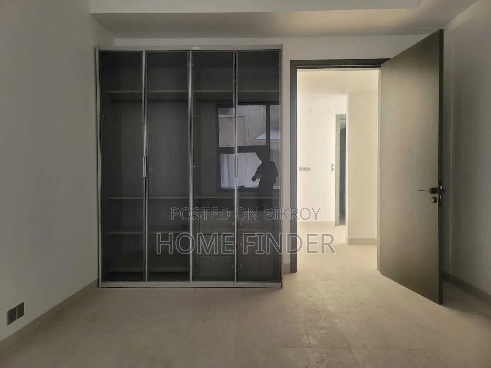 Semi Furnished Luxury Apartment Rent In GULSHAN 2