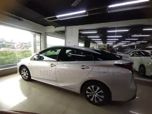 Toyota Prius A package-Beige clr 2020