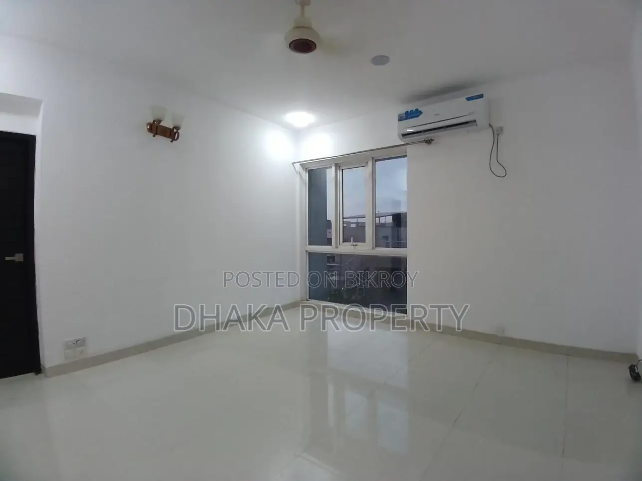 বারিধারা ডিপ্লোম্যাটিক জোনে ব্র্যান্ড নিউ ৩ বেডরুমের বিলাসবহুল অ্যাপার্টমেন্ট ভাড়া হবে