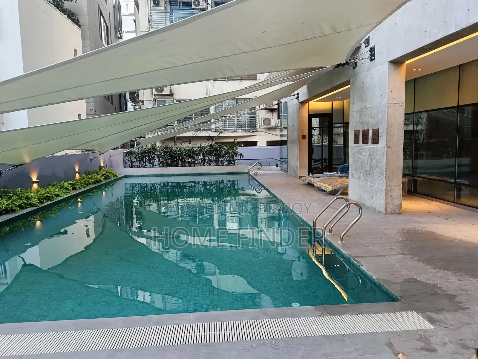 Luxurious Semi Furnished Apartment For Rent in Gulshan 2
