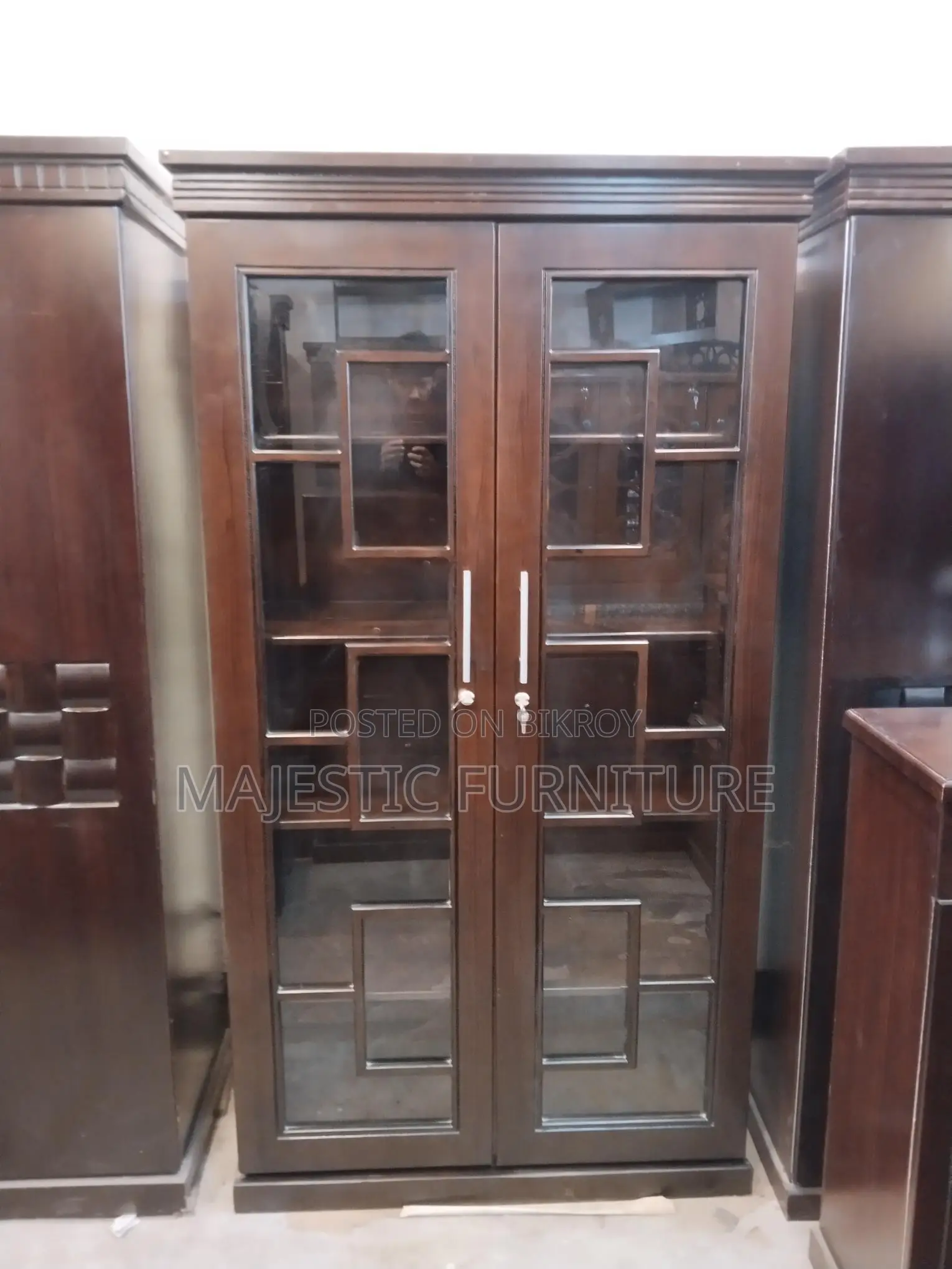 SHOWCASE 2 PALLA. M # 6319
