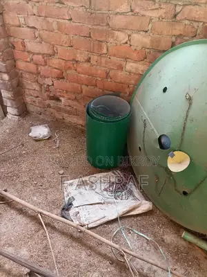 ফার্মের মুরগির মালামাল