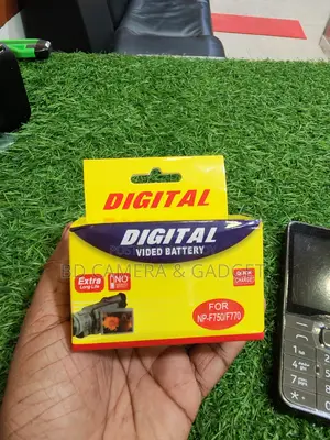 ভিডিও লাইট ব্যাটারি NP-F750/F770