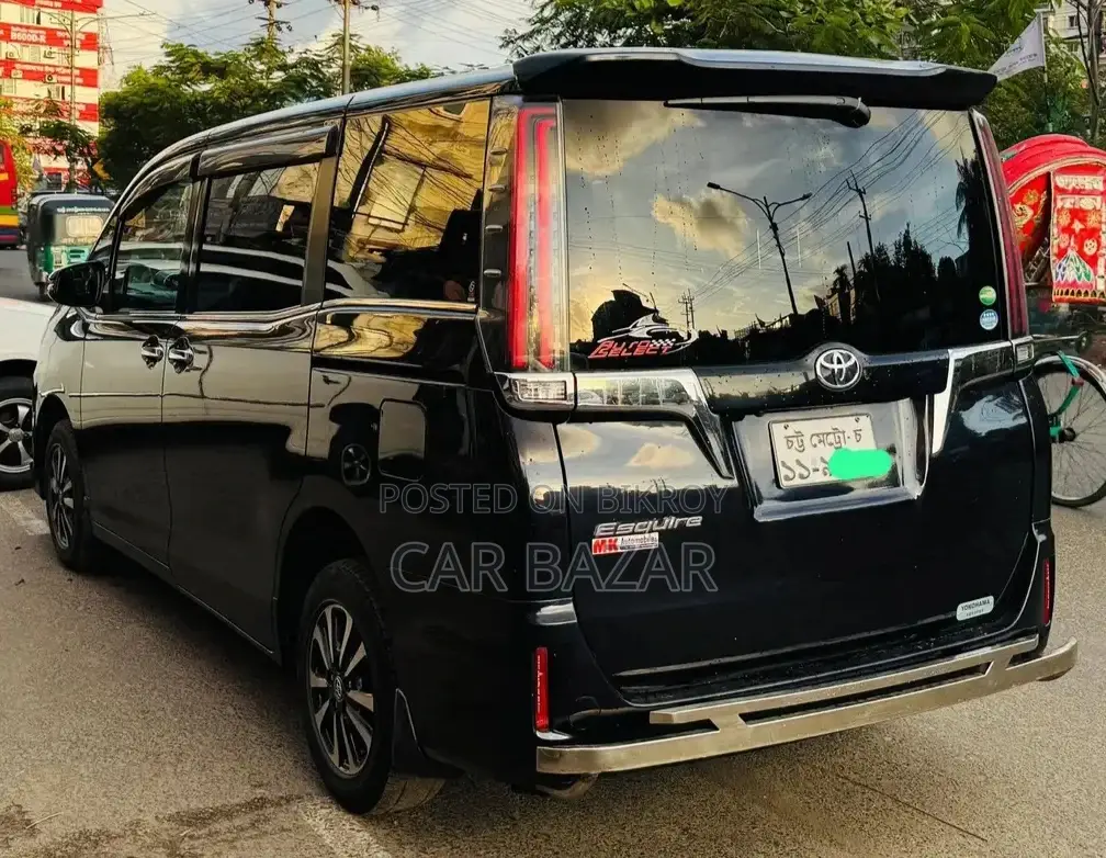 Toyota Noah Esquire Gi Octane 2019