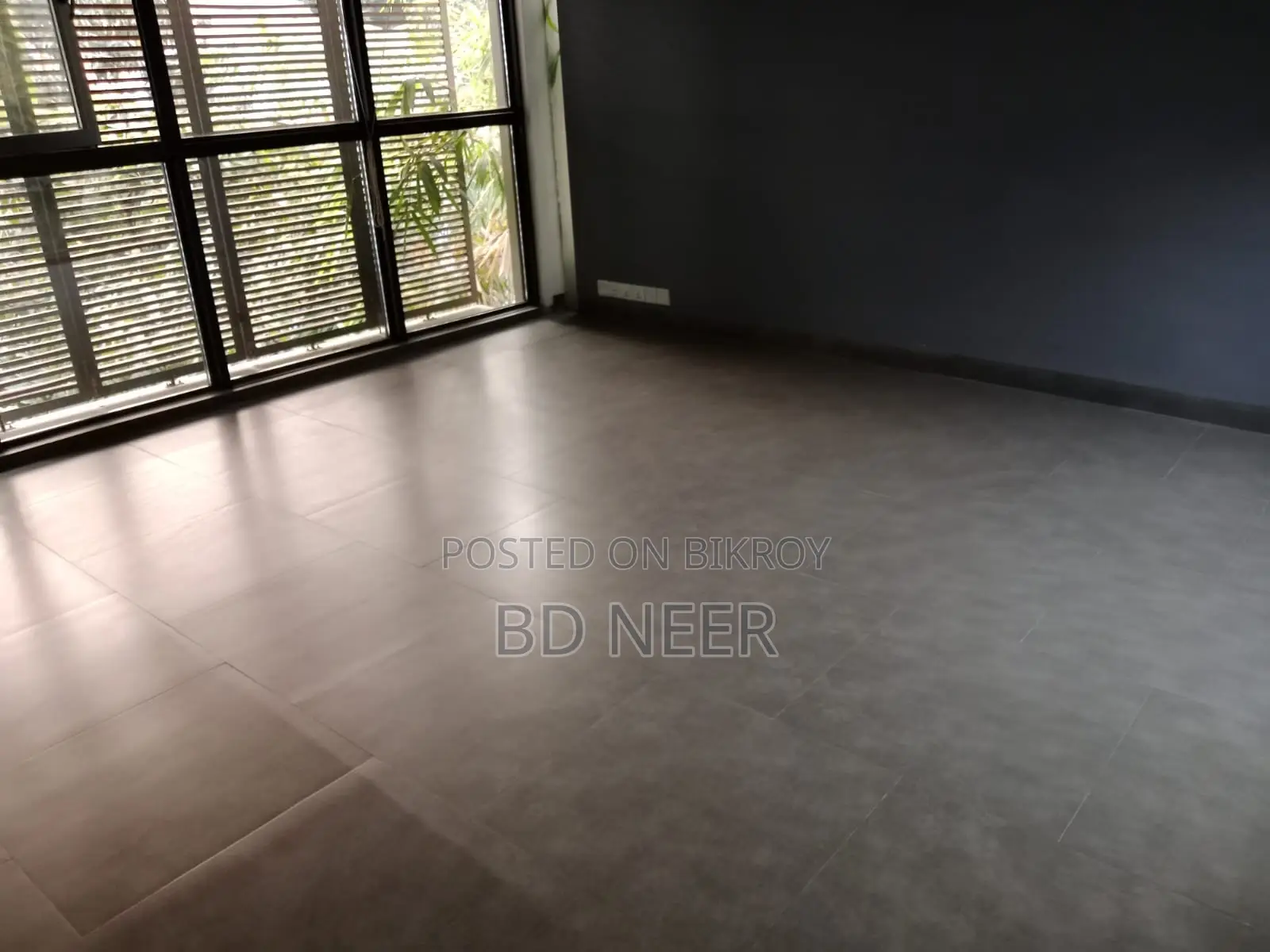 গুলশান-২ উত্তরে ভাড়ার জন্য ব্যক্তিগত বাড়ি