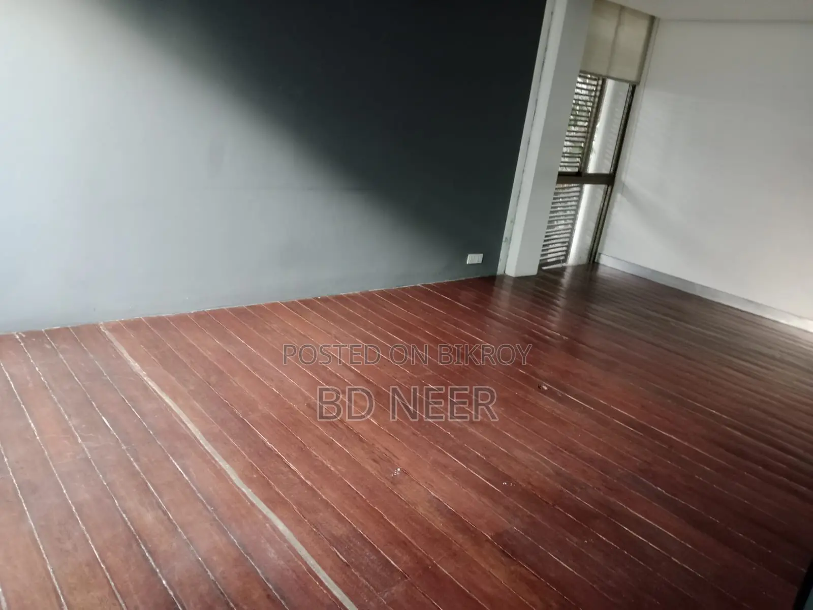 গুলশান-২ উত্তরে ভাড়ার জন্য ব্যক্তিগত বাড়ি