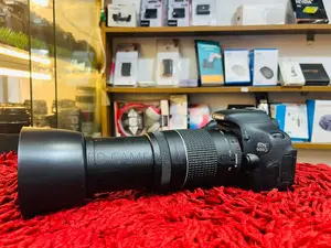 ক্যানন 600D 75-300 জুম লেন্স..
