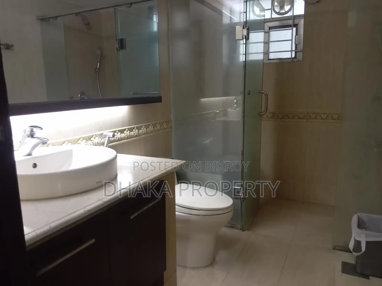 Full Furnished Exclusive 3 Bedrooms Flat Rent in Gulshan -2
