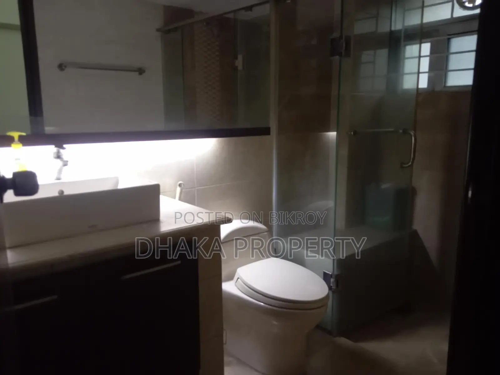 Full Furnished Exclusive 3 Bedrooms Flat Rent in Gulshan -2