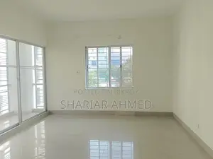Good Quality 3000 Sqft 4 Bed Un-Furnished Flat For Rent In Gulshan 1