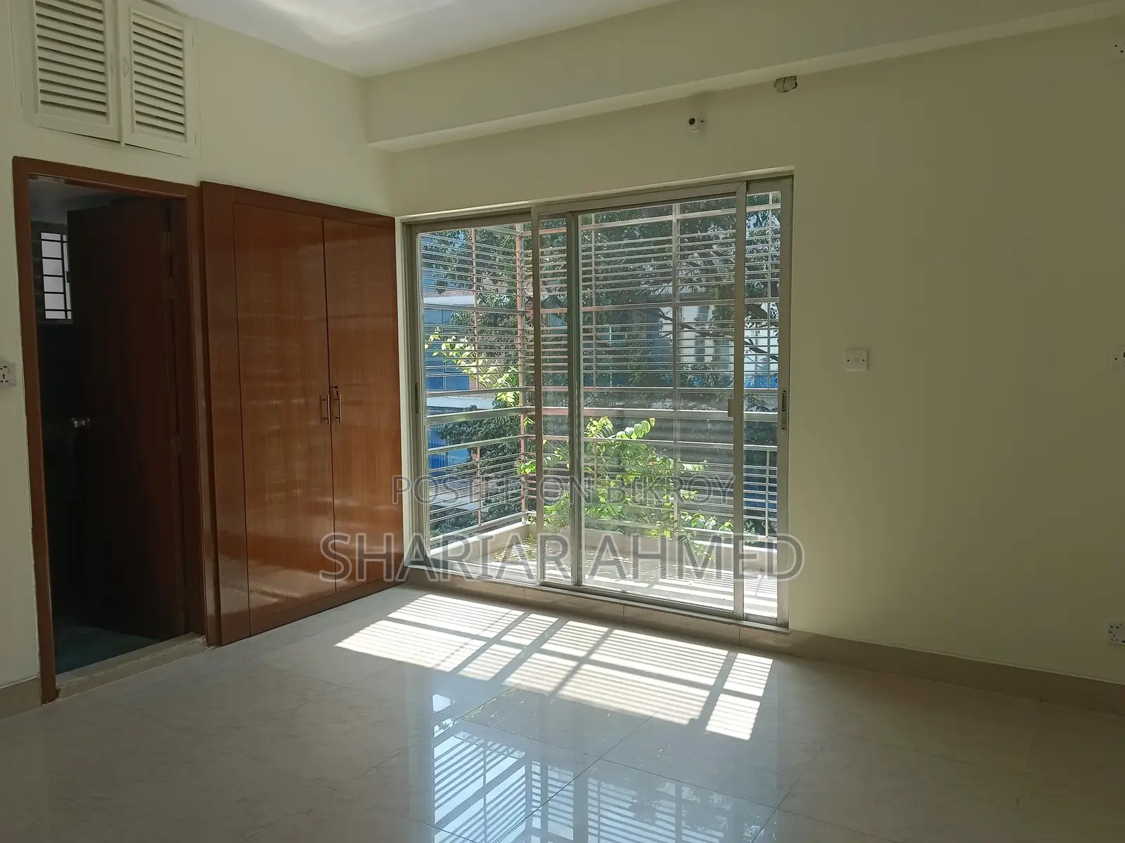 Good Quality 3000 Sqft 4 Bed Un-Furnished Flat For Rent In Gulshan 1