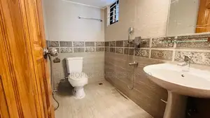 Exclusive 2600 Sft Semi Furnish Apartment Rent In Bashundhara