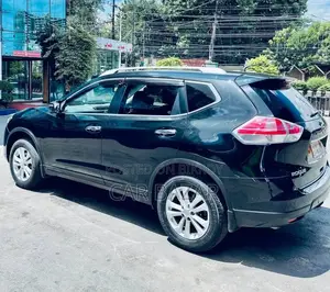 নিসান এক্স-ট্রেইল ২.০এক্সআই প্যানোরামিক ২০১৬