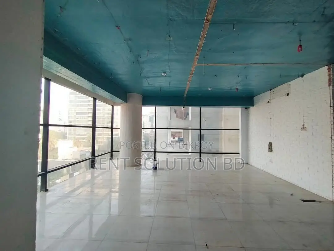 8000 Sq.ft Modern Commercial Office Space For Rent in Gulshan Avenue