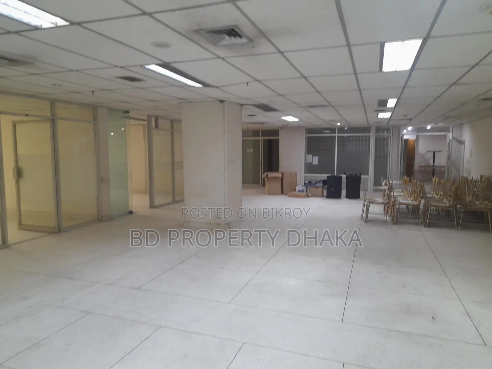 6100 Sqft Semi-furnished Open Commercial Space for Rent in Banani