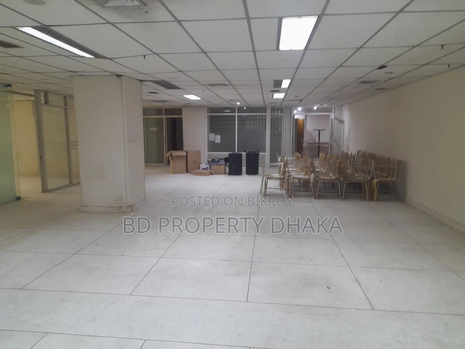 6100 Sqft Semi-furnished Open Commercial Space for Rent in Banani
