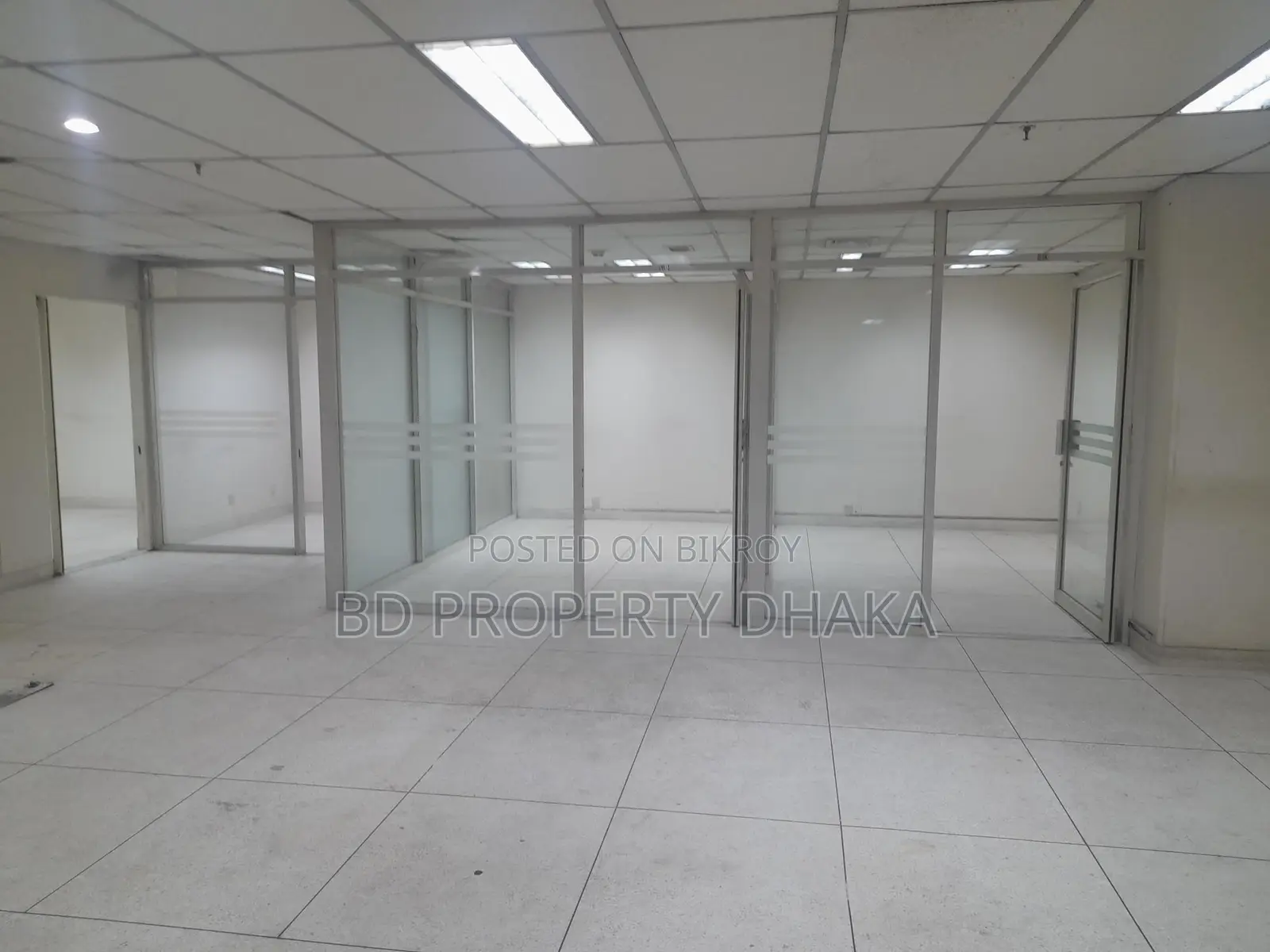 6100 Sqft Semi-furnished Open Commercial Space for Rent in Banani