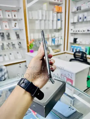 Apple iPhone 11 Pro Full Box+Box Charge (Used)