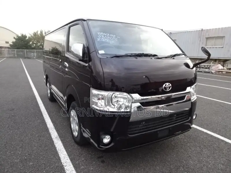 Toyota Hiace Super GL Black 2020