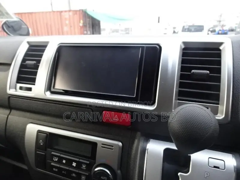 Toyota Hiace Super GL Black 2020