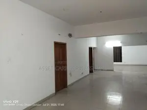 গুলশান ২-এ ৭৯০০ বর্গফুটের অফিস স্পেস ভাড়া