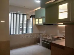 Semi-Furnished Luxurious Apartment Rent in Banani