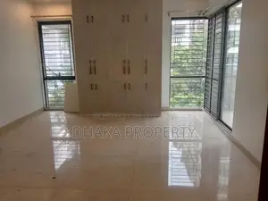 Semi-Furnished Luxurious Apartment Rent in Banani
