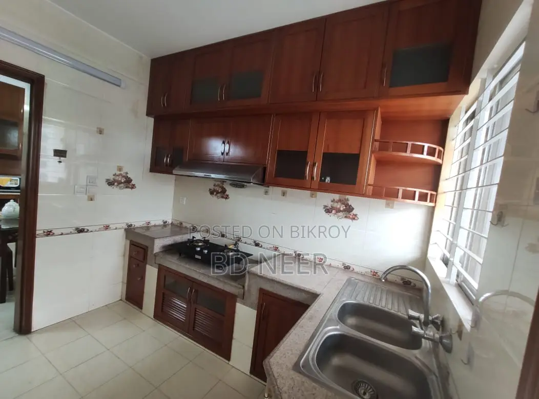 luxury fully furnish 3 Bed room apt rent in Gulshan
