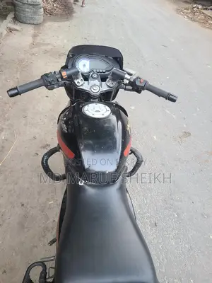 Bajaj Pulsar . 2017