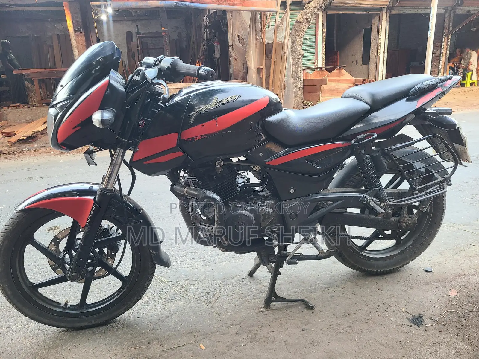 Bajaj Pulsar . 2017