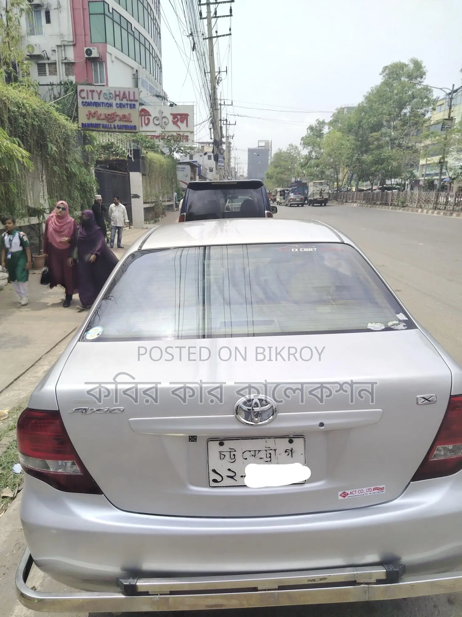 টয়োটা এক্সিও হোয়াইট ২০০৮