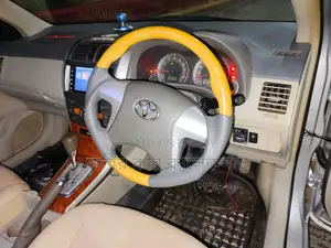 টয়োটা এক্সিও হোয়াইট ২০০৮