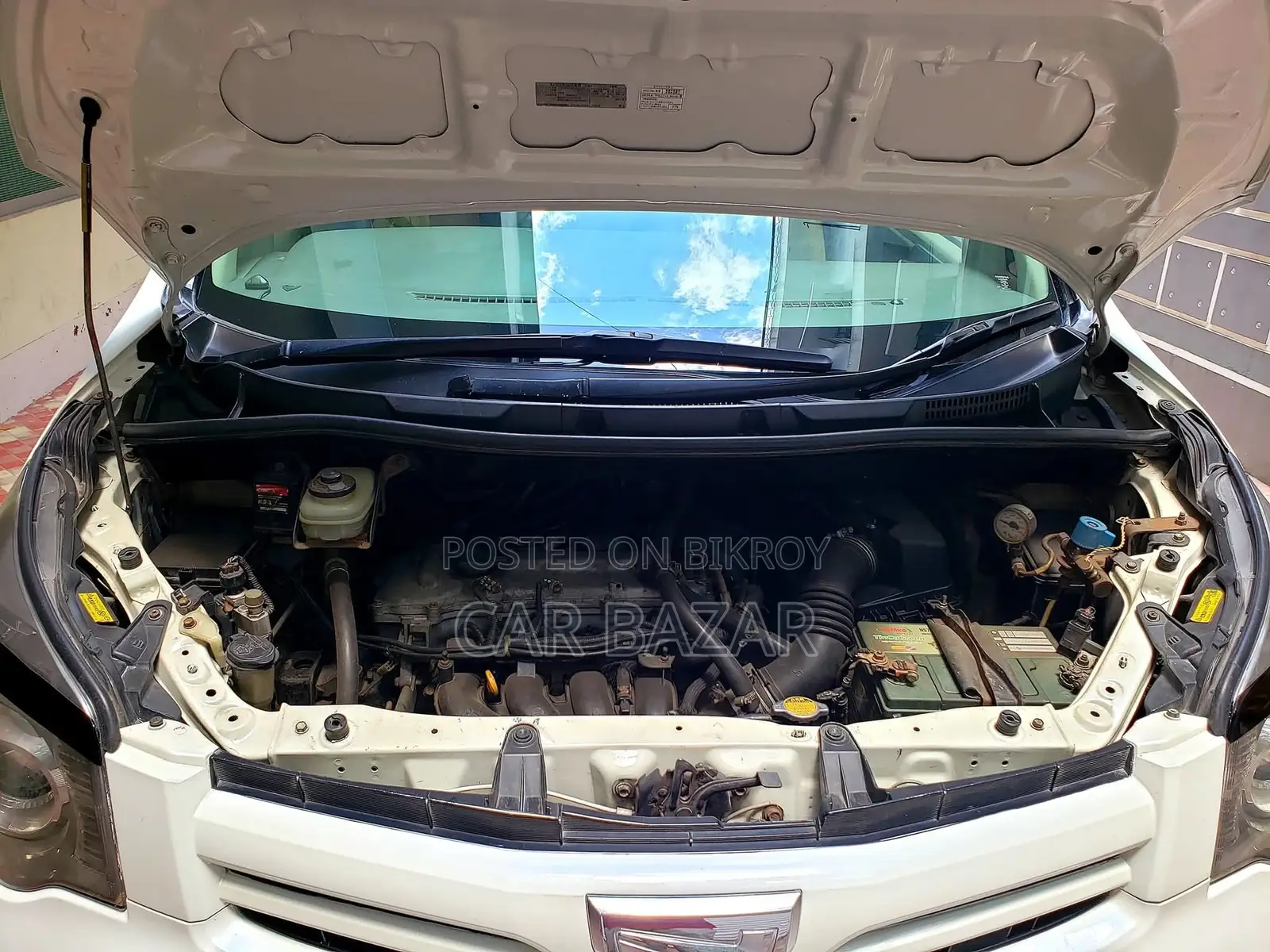 Toyota Noah SI GRADE PUSH 2013