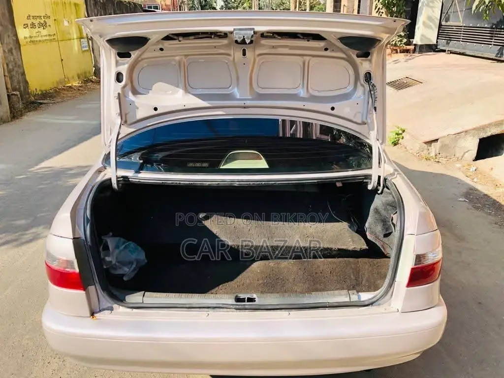 Toyota Corolla Xe Saloon Ae111 1997
