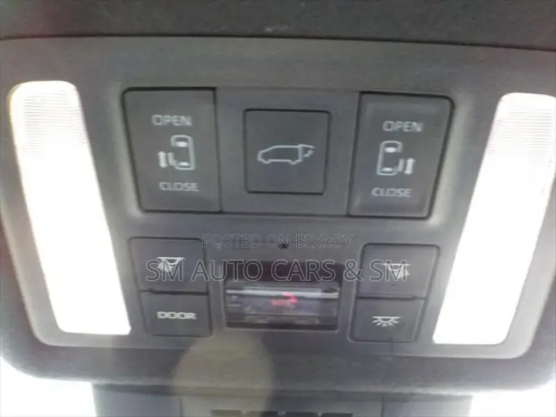 Toyota Voxy Hybrid SZ Black New 2022