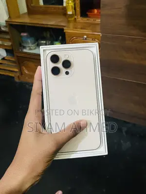 Apple iPhone 16 Pro Max (Used)