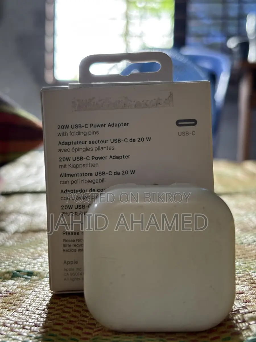 পাওয়ার অ্যাডাপ্টার