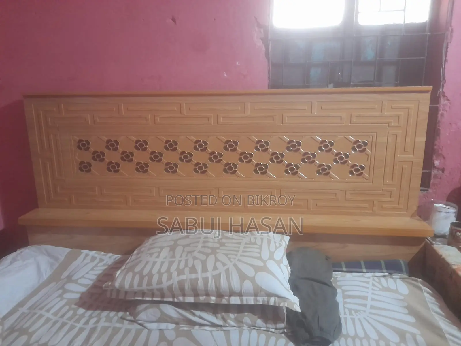 খাট পারটেক্স