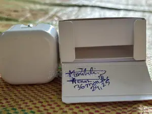 পাওয়ার অ্যাডাপ্টার