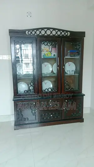 সোকেস বিক্রি হবে