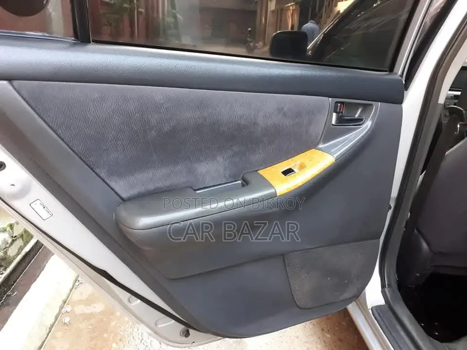 Toyota Corolla G SILVER OVER FRESH 2005