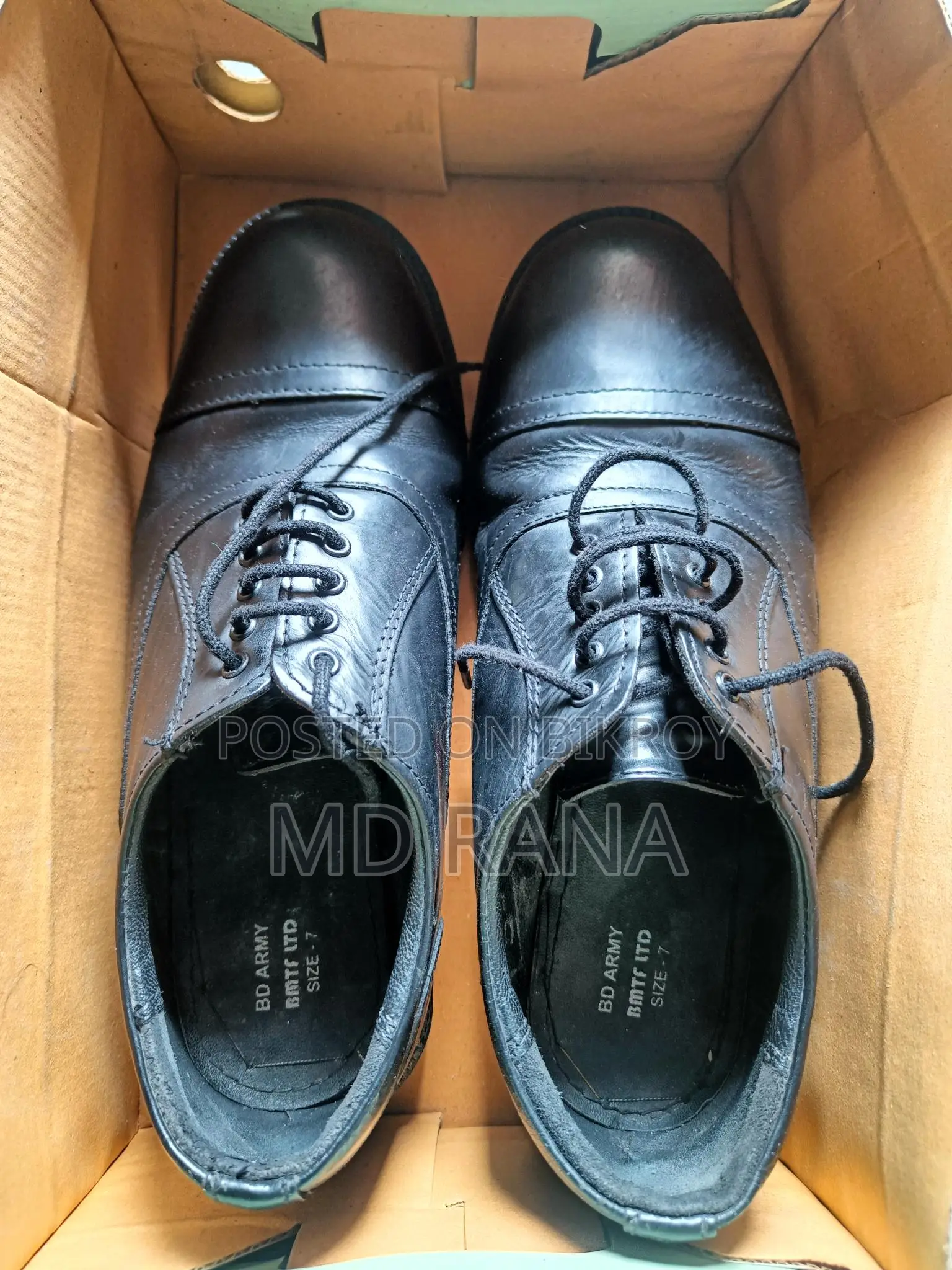 Formal shoes, size 7