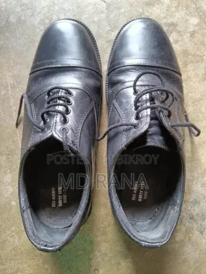 Formal shoes, size 7