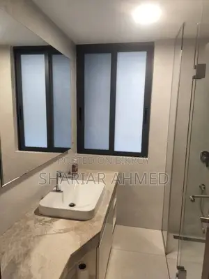 3 Bed 3700 Sqft Semi-Furnished Flat For Rent In Gulshan