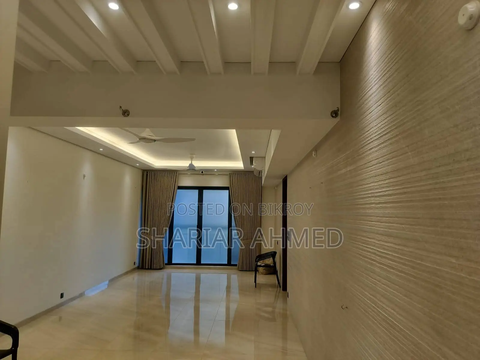 3 Bed 3700 Sqft Semi-Furnished Flat For Rent In Gulshan