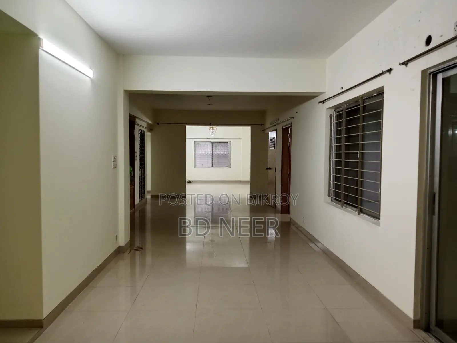 Nice looking unfurnish 4 Bed room apt rent in banani