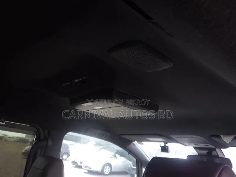 Toyota Esquire GI PREMIUM 2020